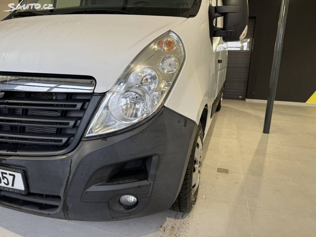 Opel Movano