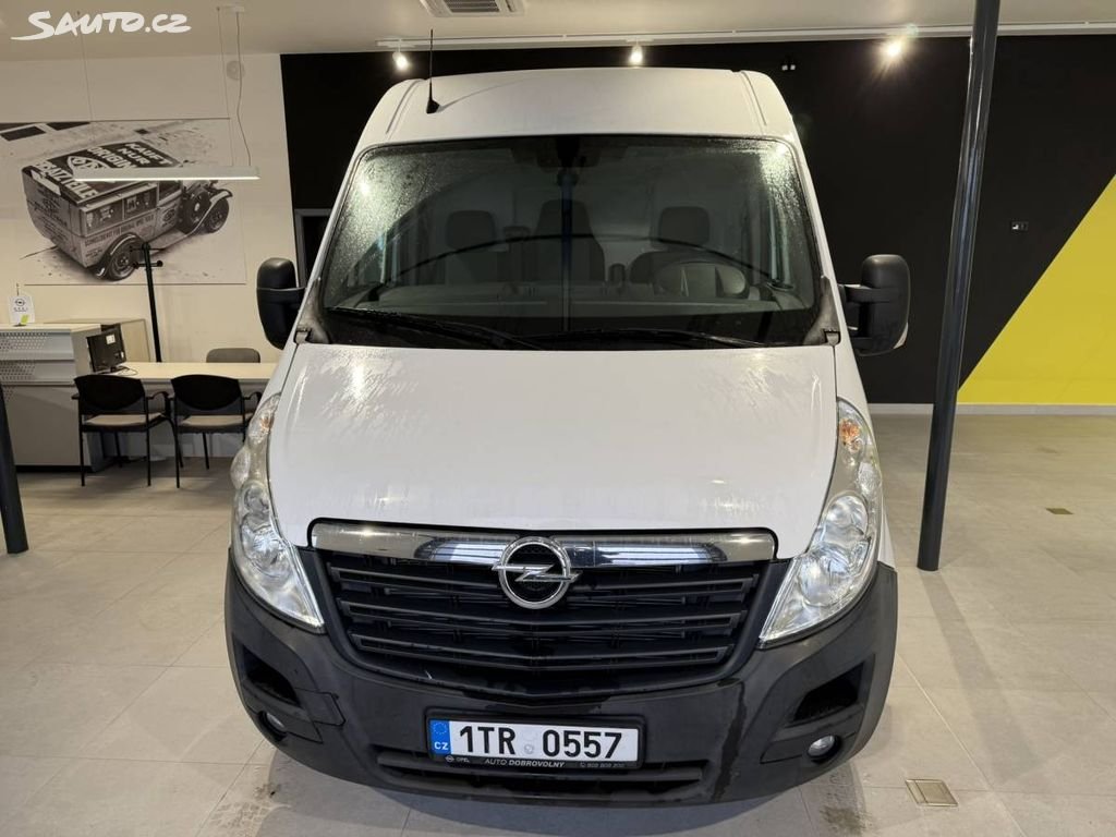 Opel Movano