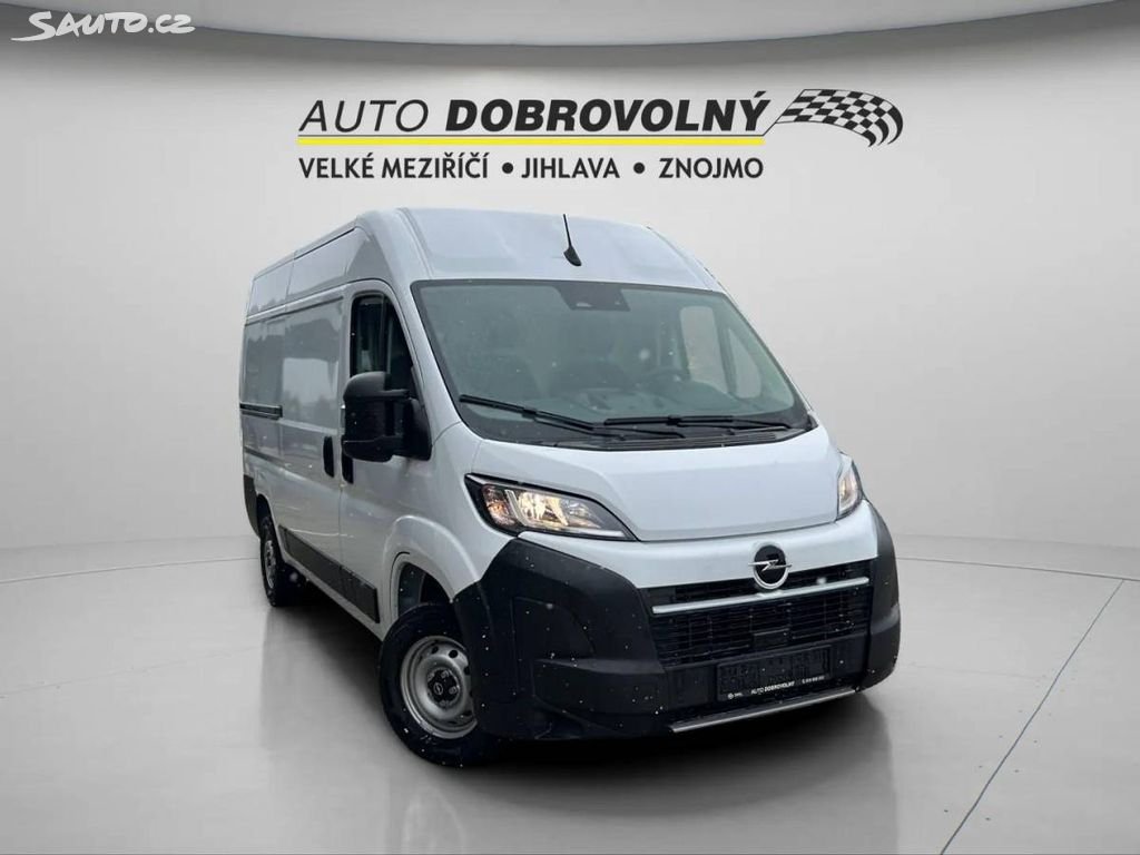 Opel Movano