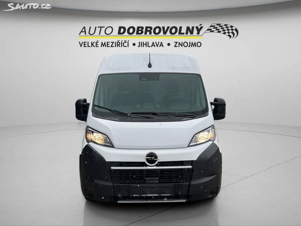 Opel Movano