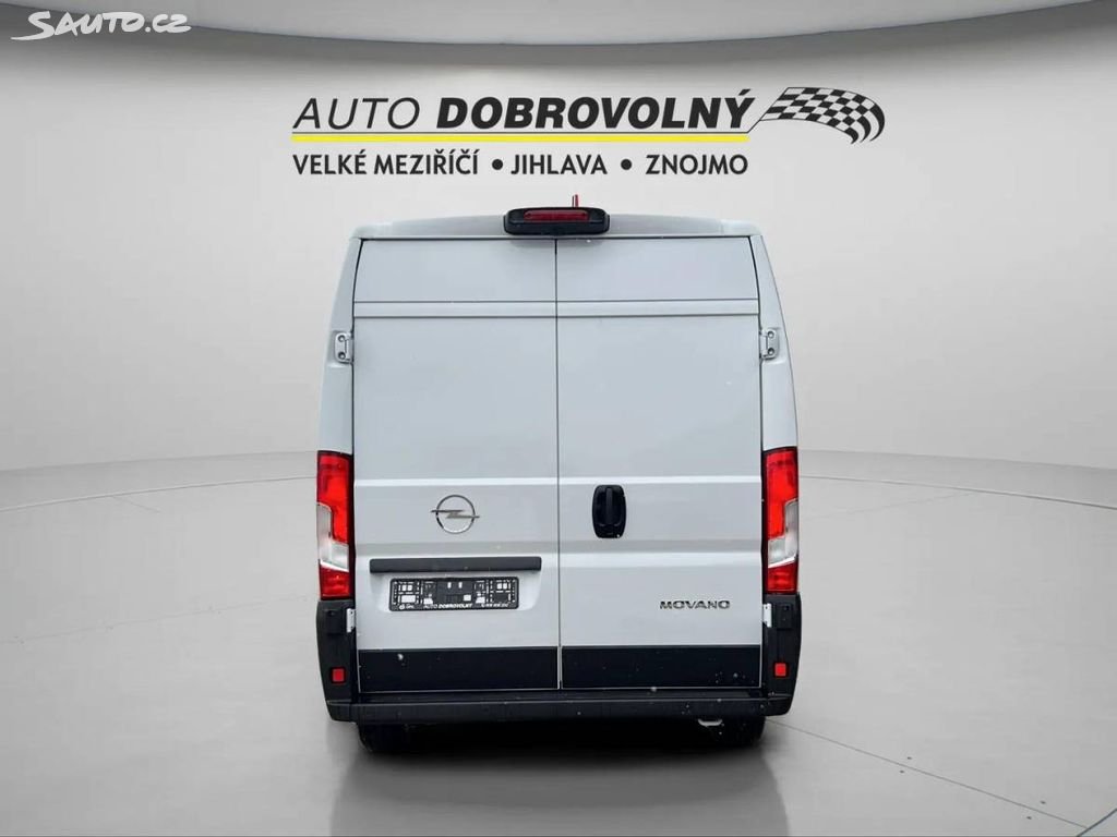 Opel Movano