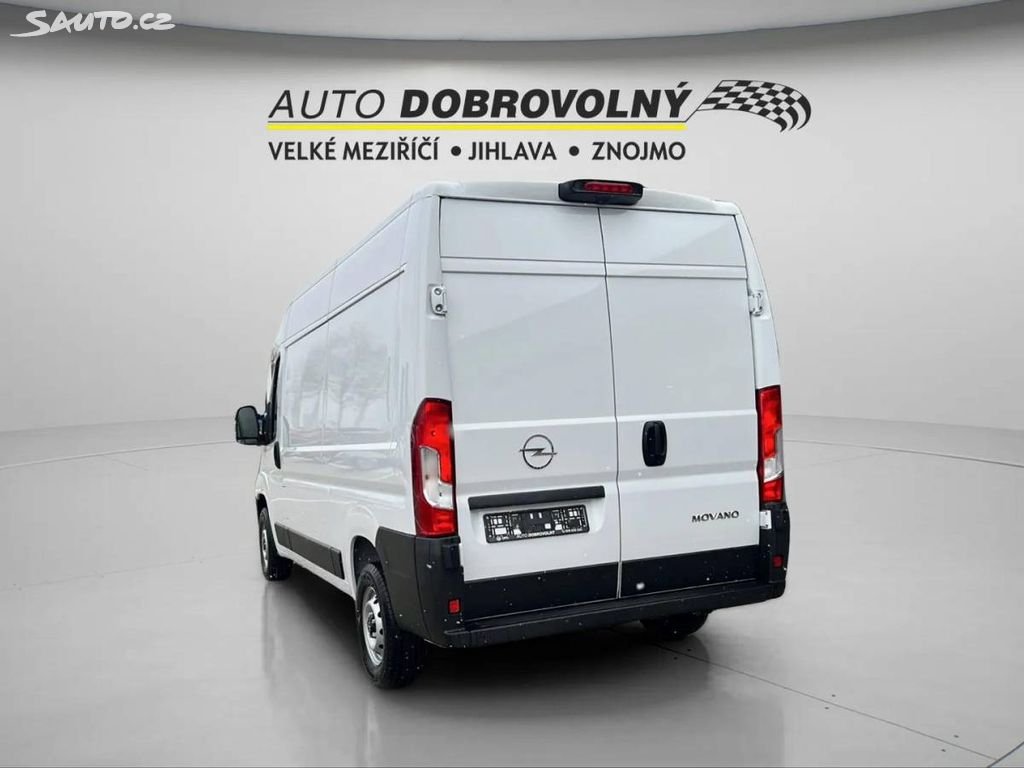 Opel Movano