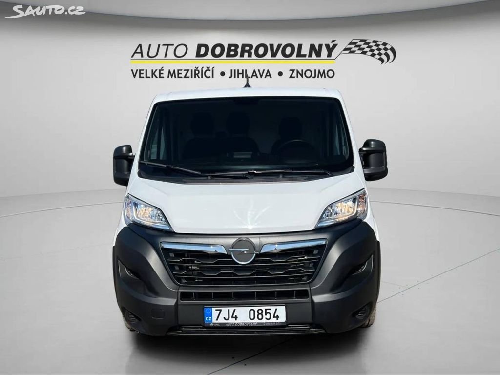 Opel Movano