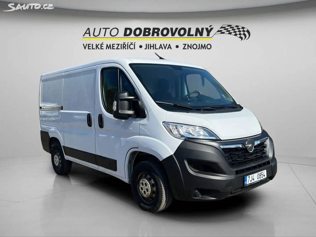 Opel Movano