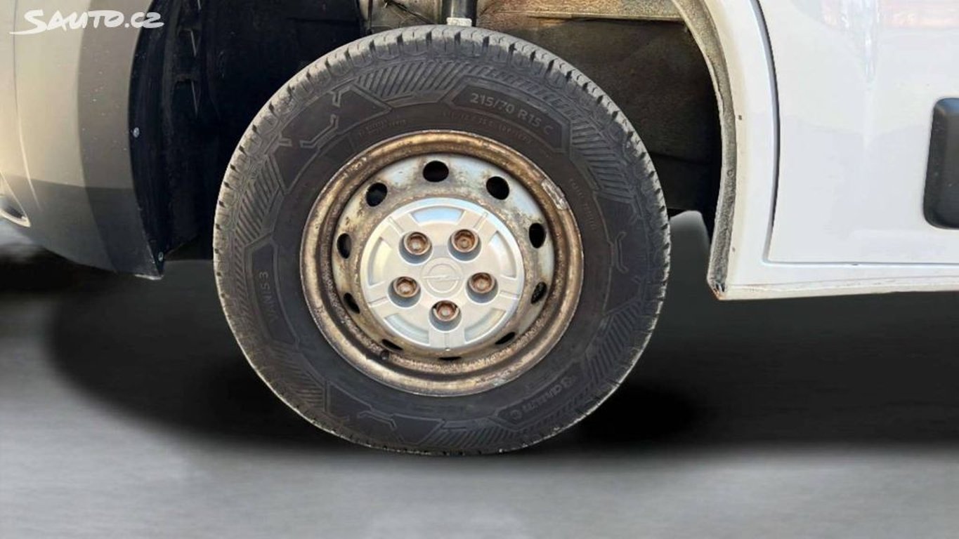 Opel Movano