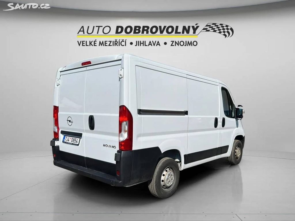 Opel Movano