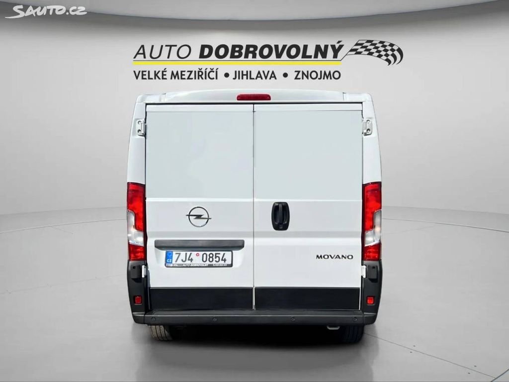 Opel Movano