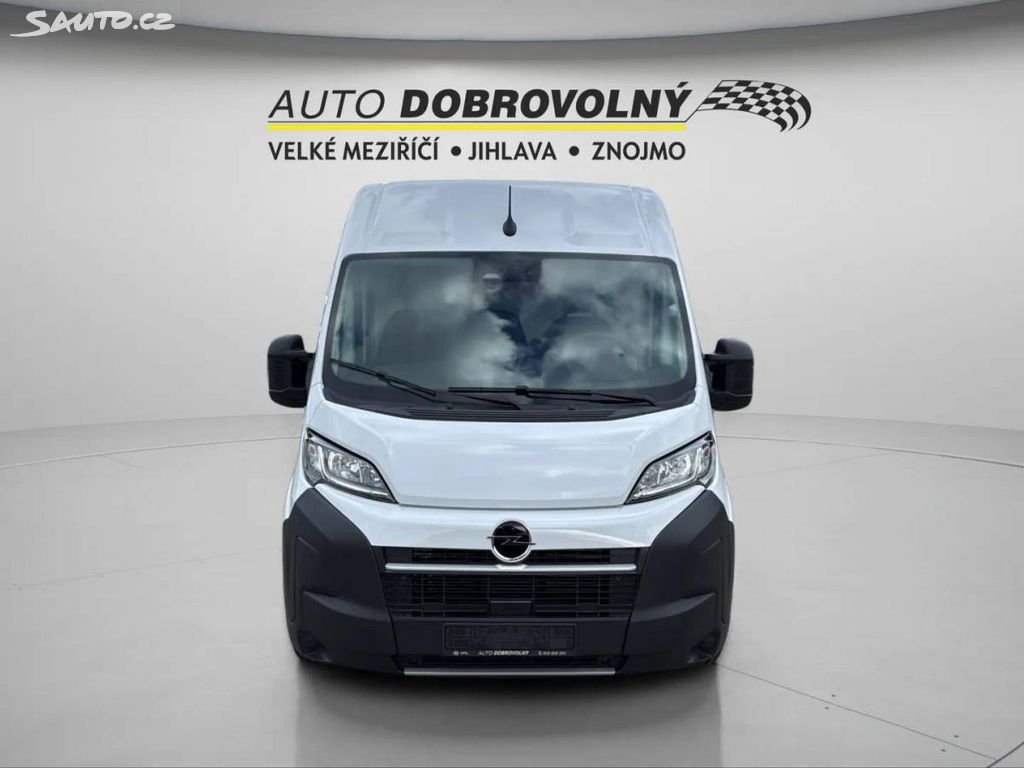 Opel Movano