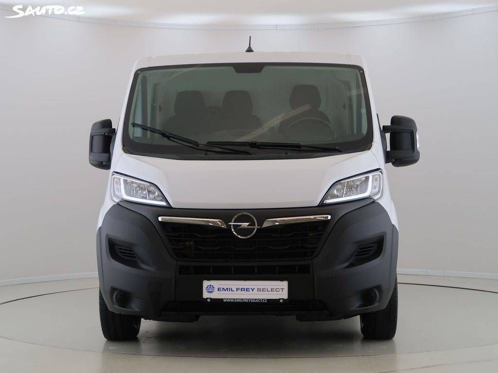 Opel Movano