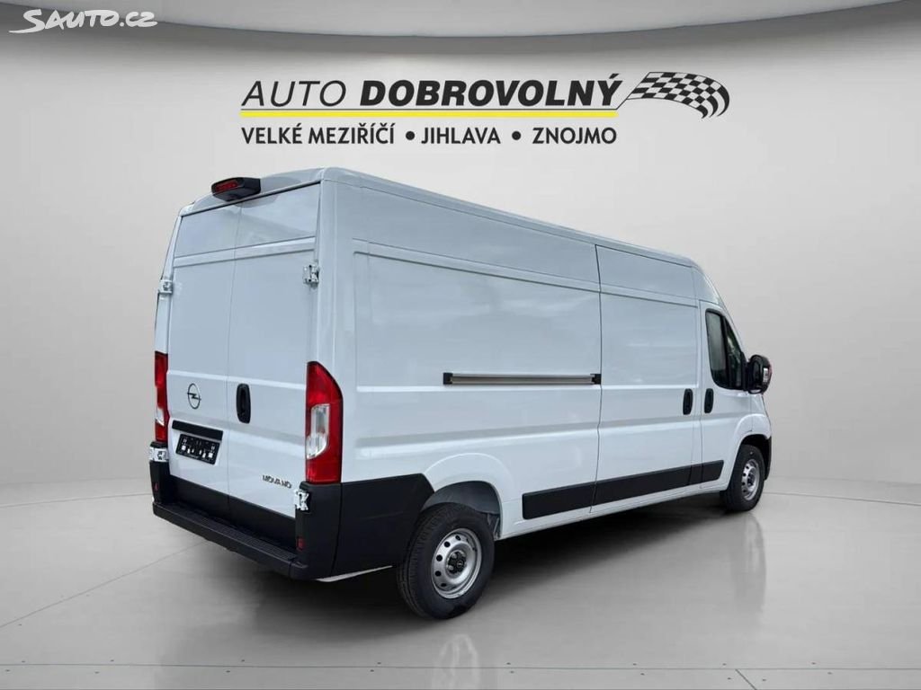 Opel Movano