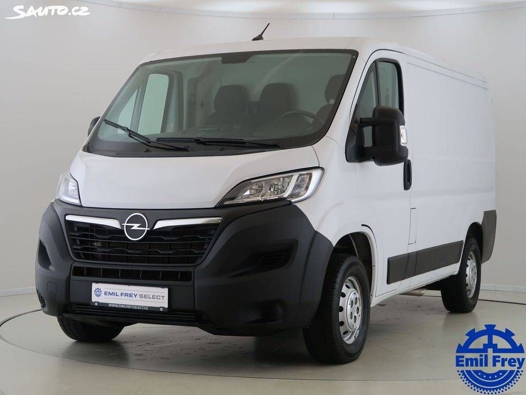 Opel Movano