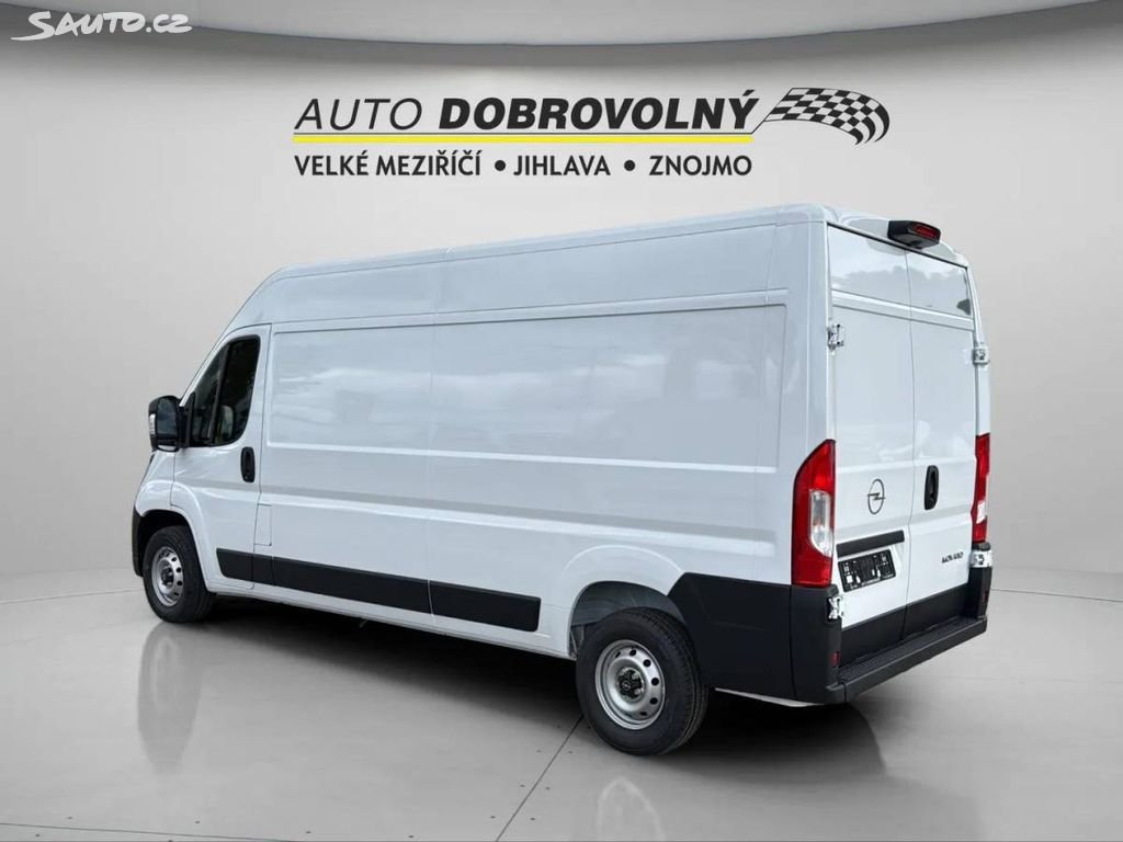 Opel Movano