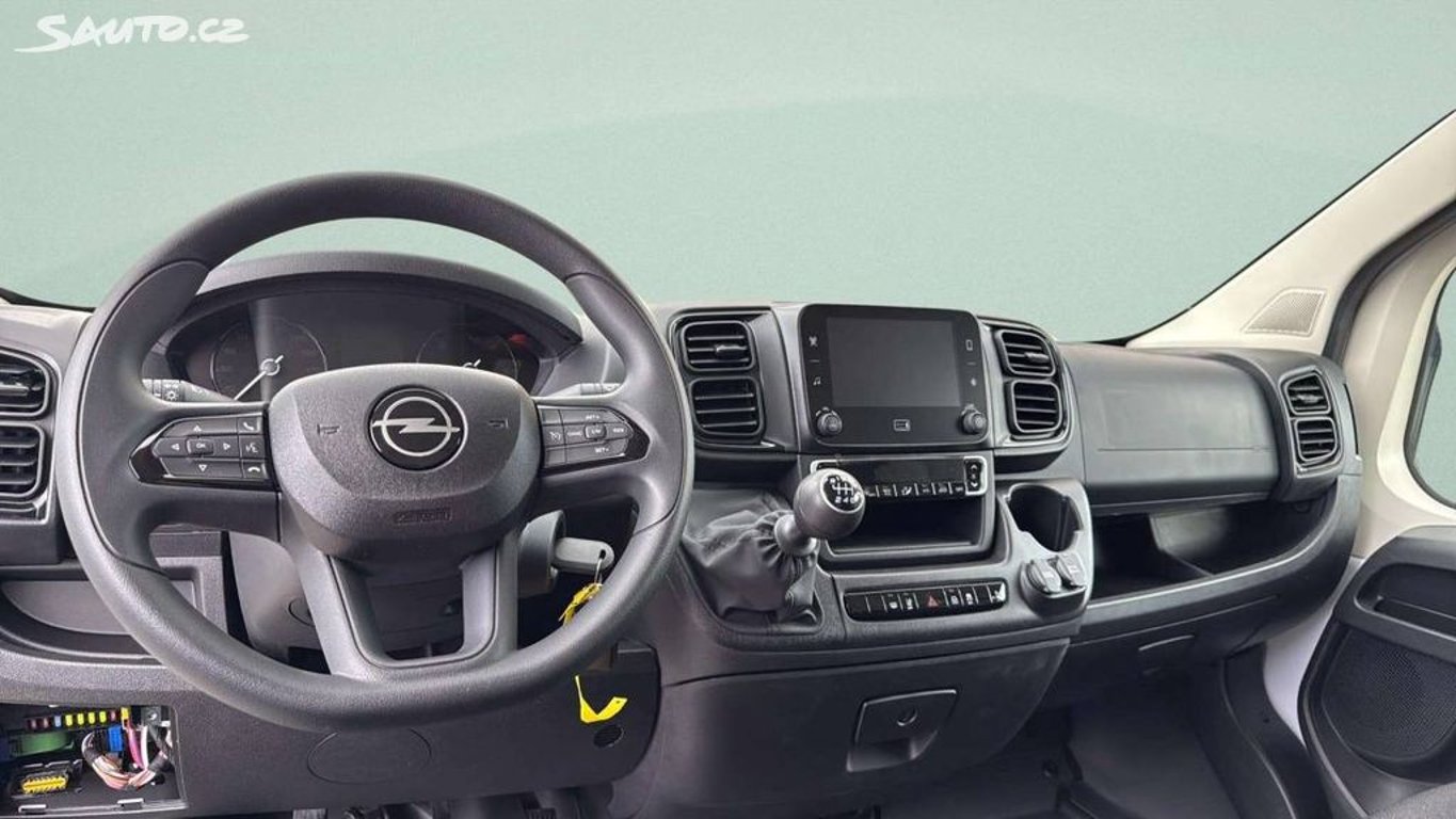 Opel Movano