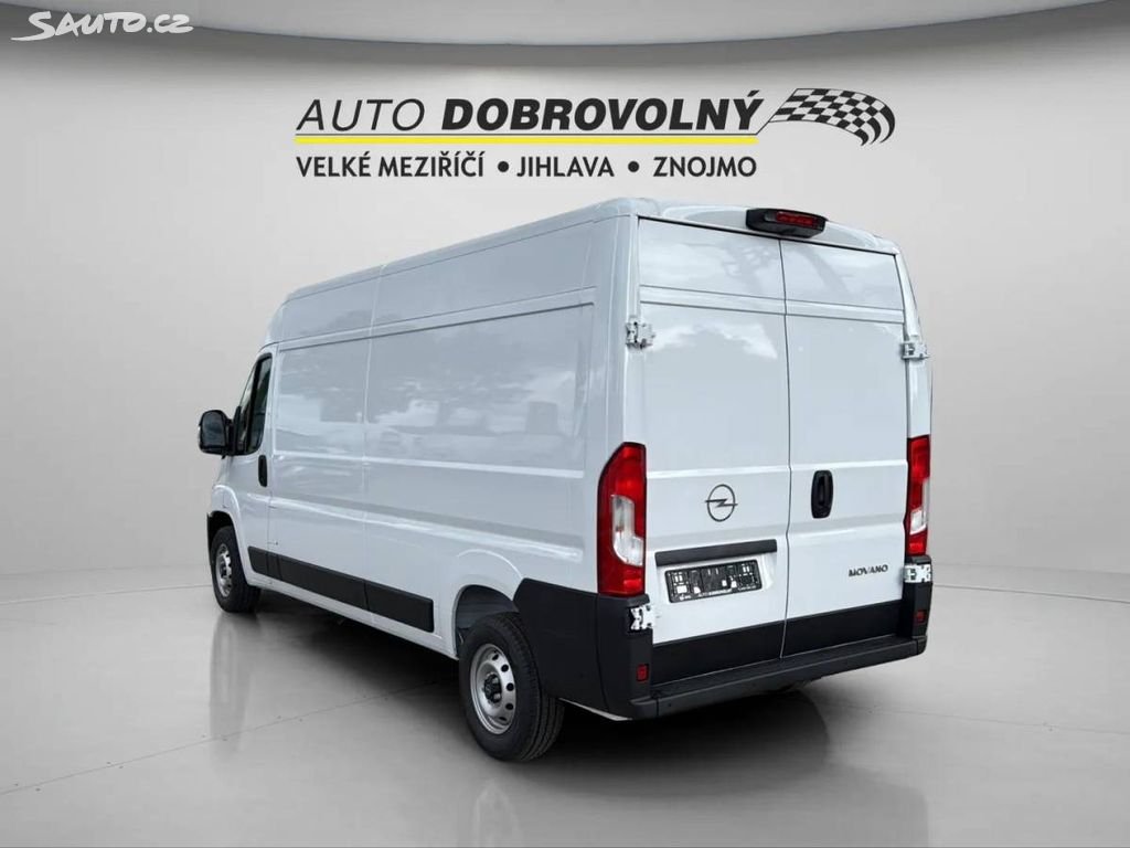 Opel Movano