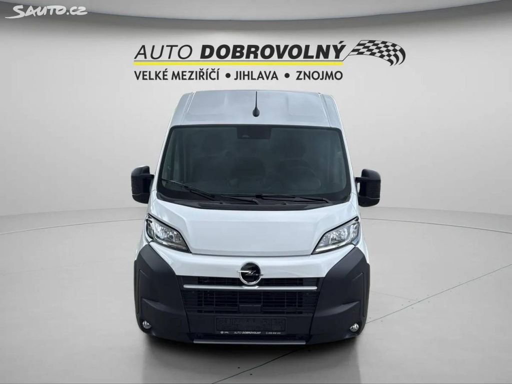 Opel Movano