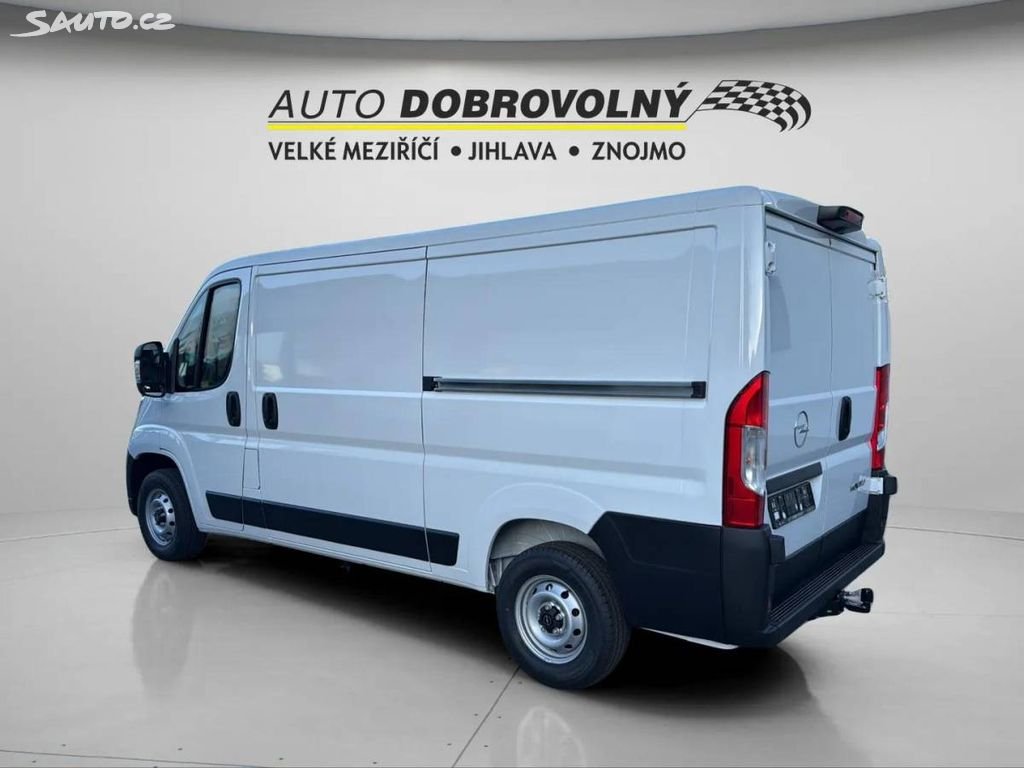 Opel Movano