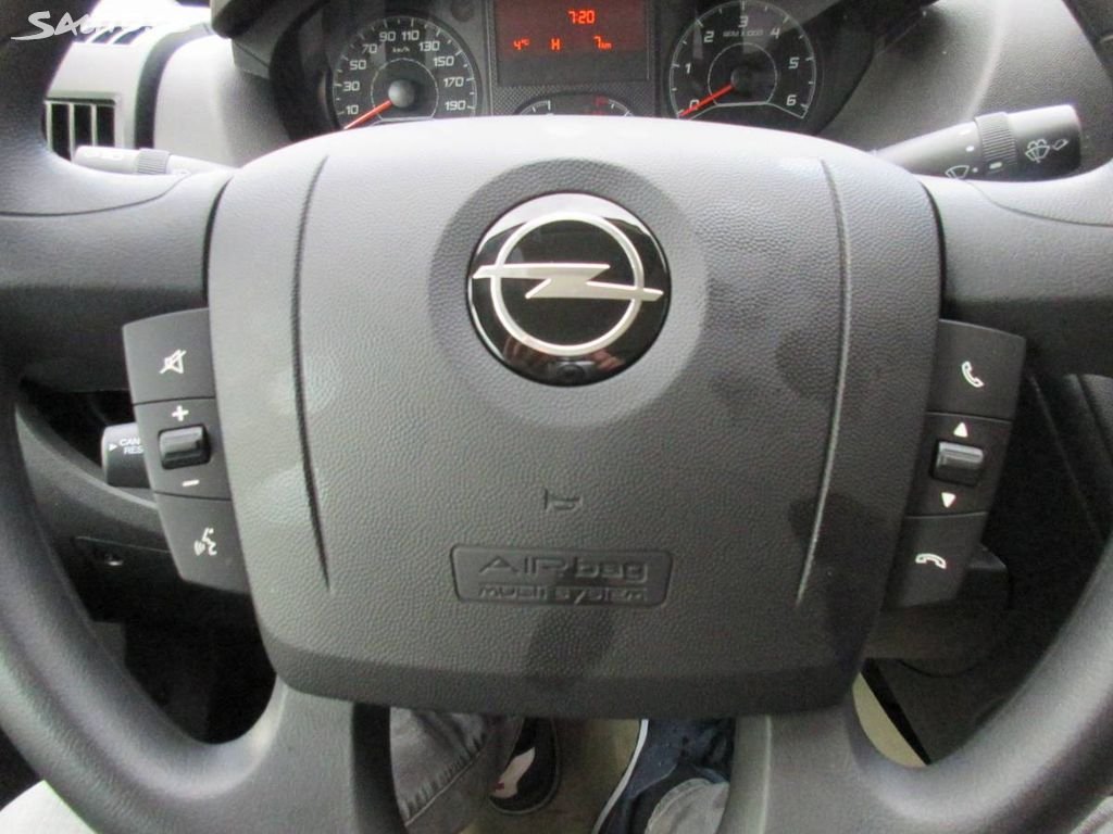 Opel Movano