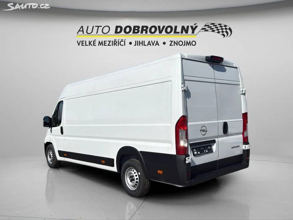Opel Movano