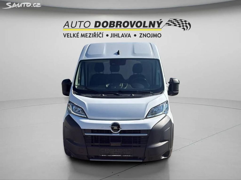 Opel Movano