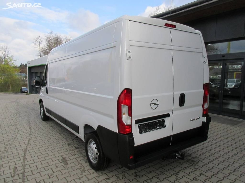 Opel Movano