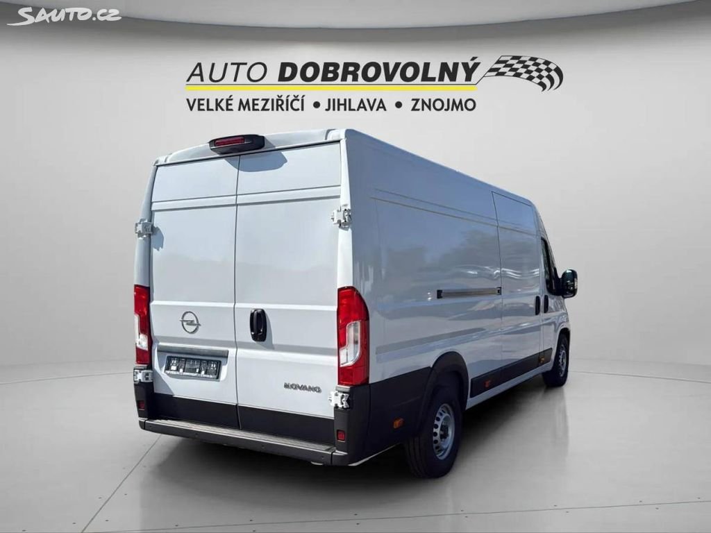 Opel Movano